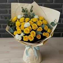 Букет цветов из:  Розы в Исток