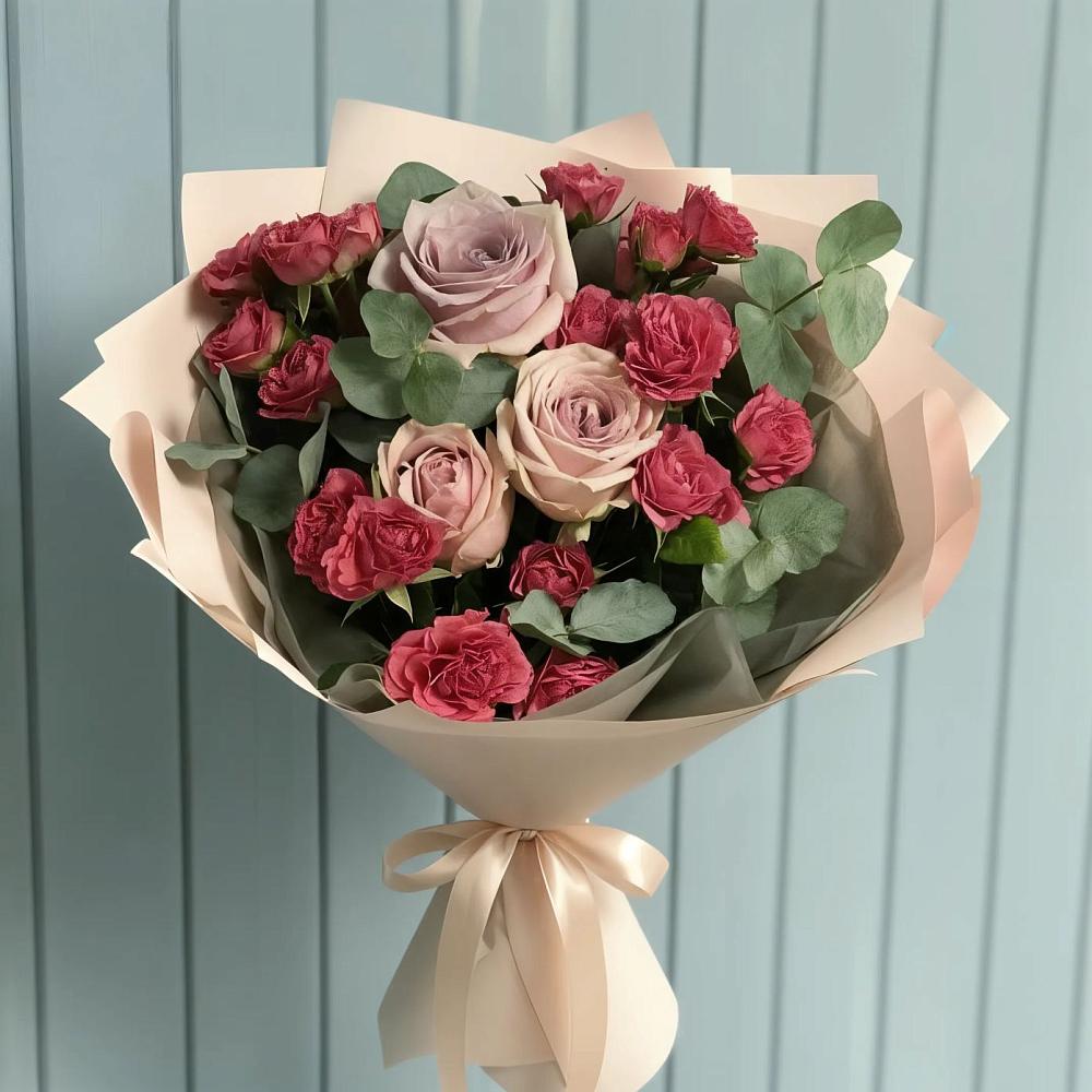 Букет цветов из: Гвоздики и Розы в Исток