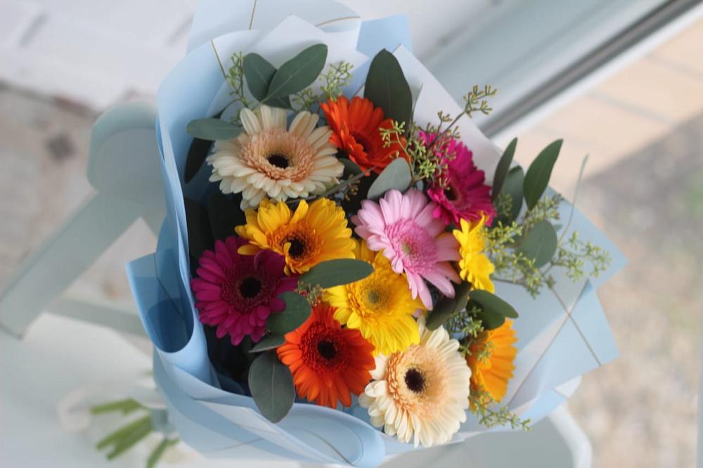 Букет цветов из: Герберы в Исток