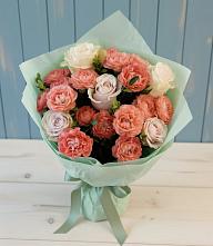Букет цветов из:  Розы в Исток
