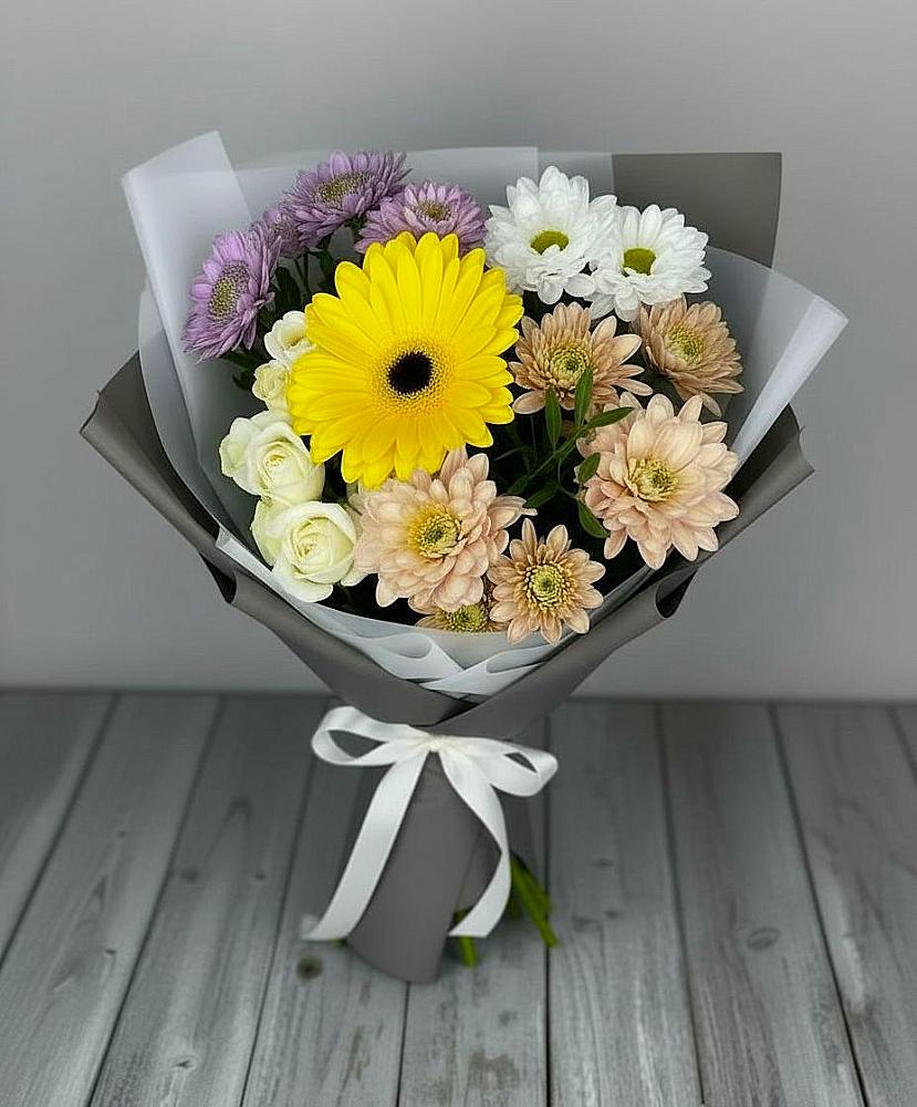 Букет цветов из: Розы, Герберы и Хризантемы в Исток