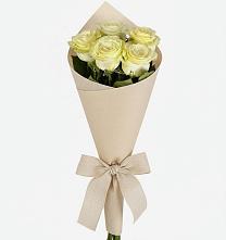 Букет цветов из:  Розы в Исток