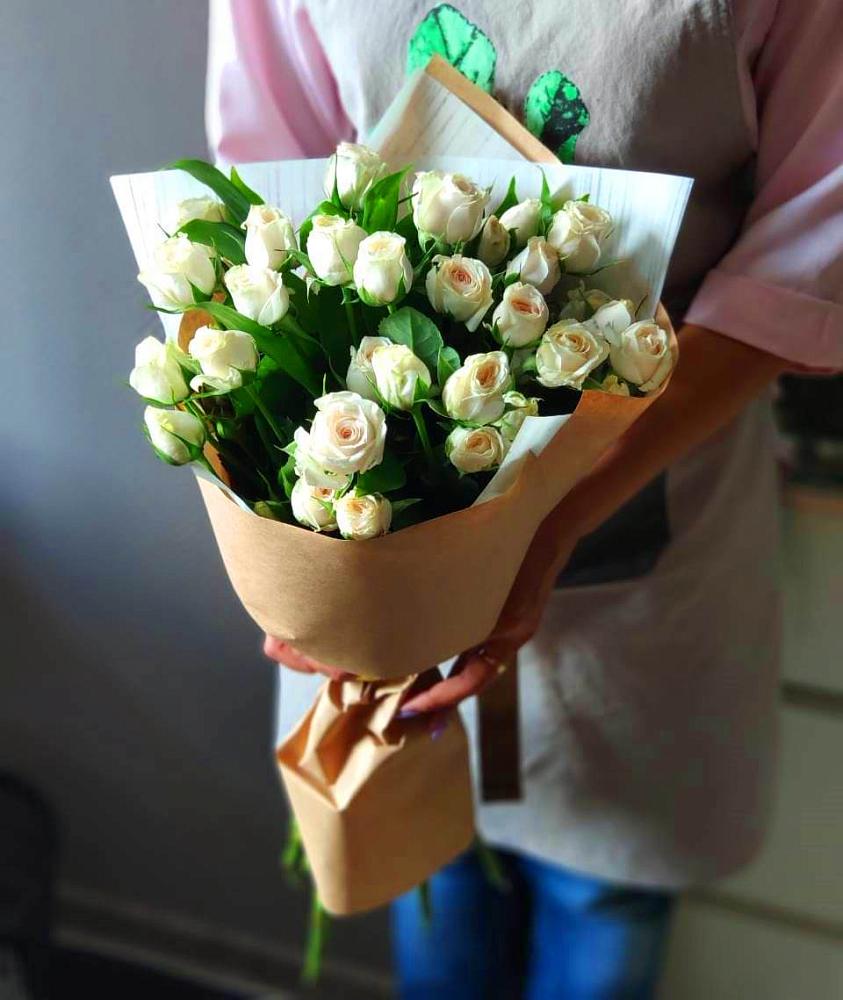 Букет цветов из: Розы в Исток