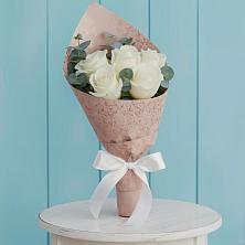 Букет цветов из:  Розы в Исток