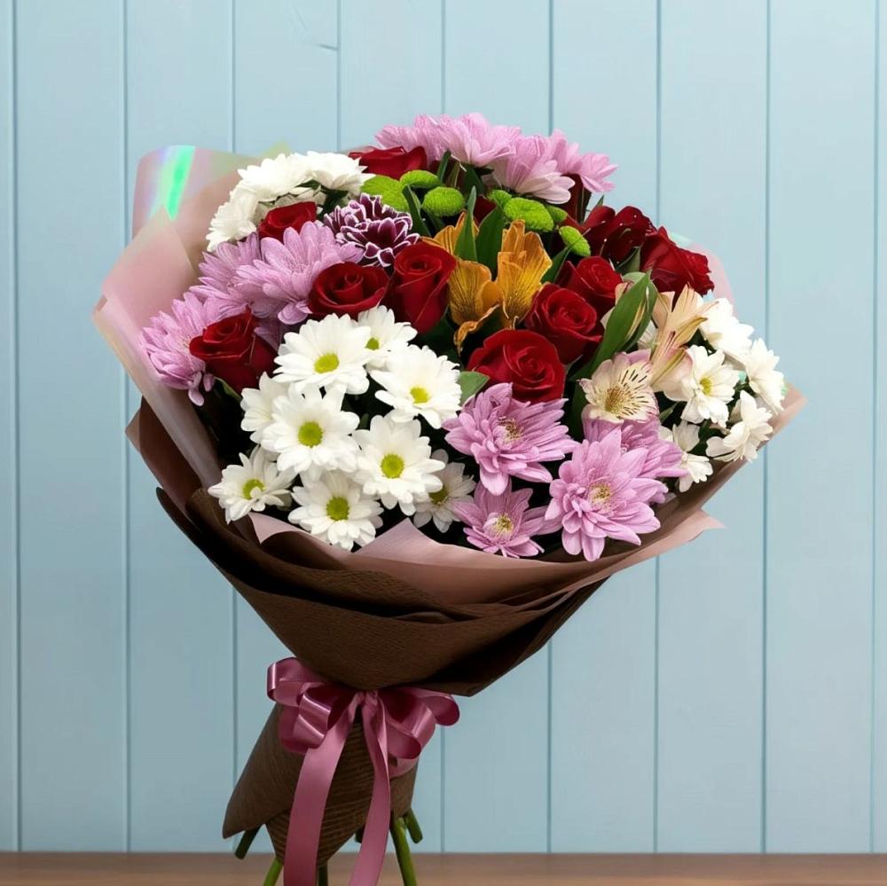 Букет цветов из: Розы, Хризантемы и Альстромерии в Исток