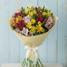 Букет цветов из:  Альстромерии в Исток