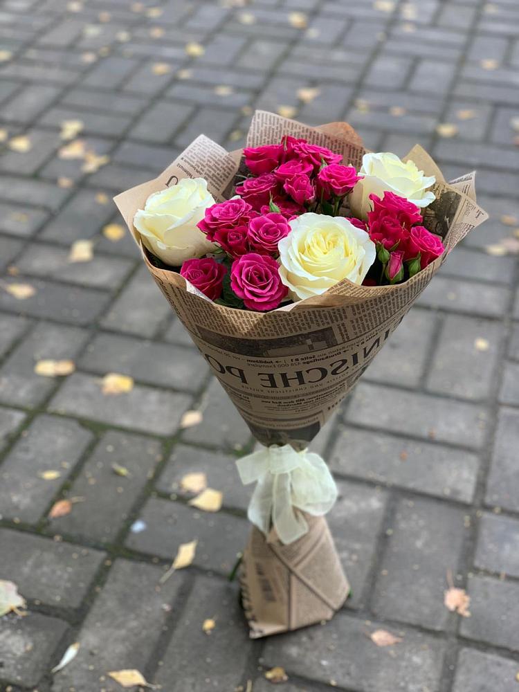 Букет цветов из: Розы в Исток