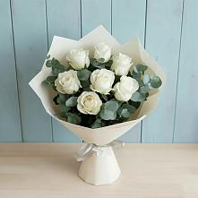 Букет Белые розы в Эвкалипте в Исток