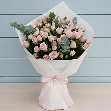 Букет цветов из:  Розы в Исток