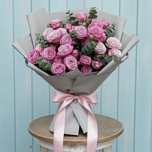 Букет цветов из:  Розы в Исток